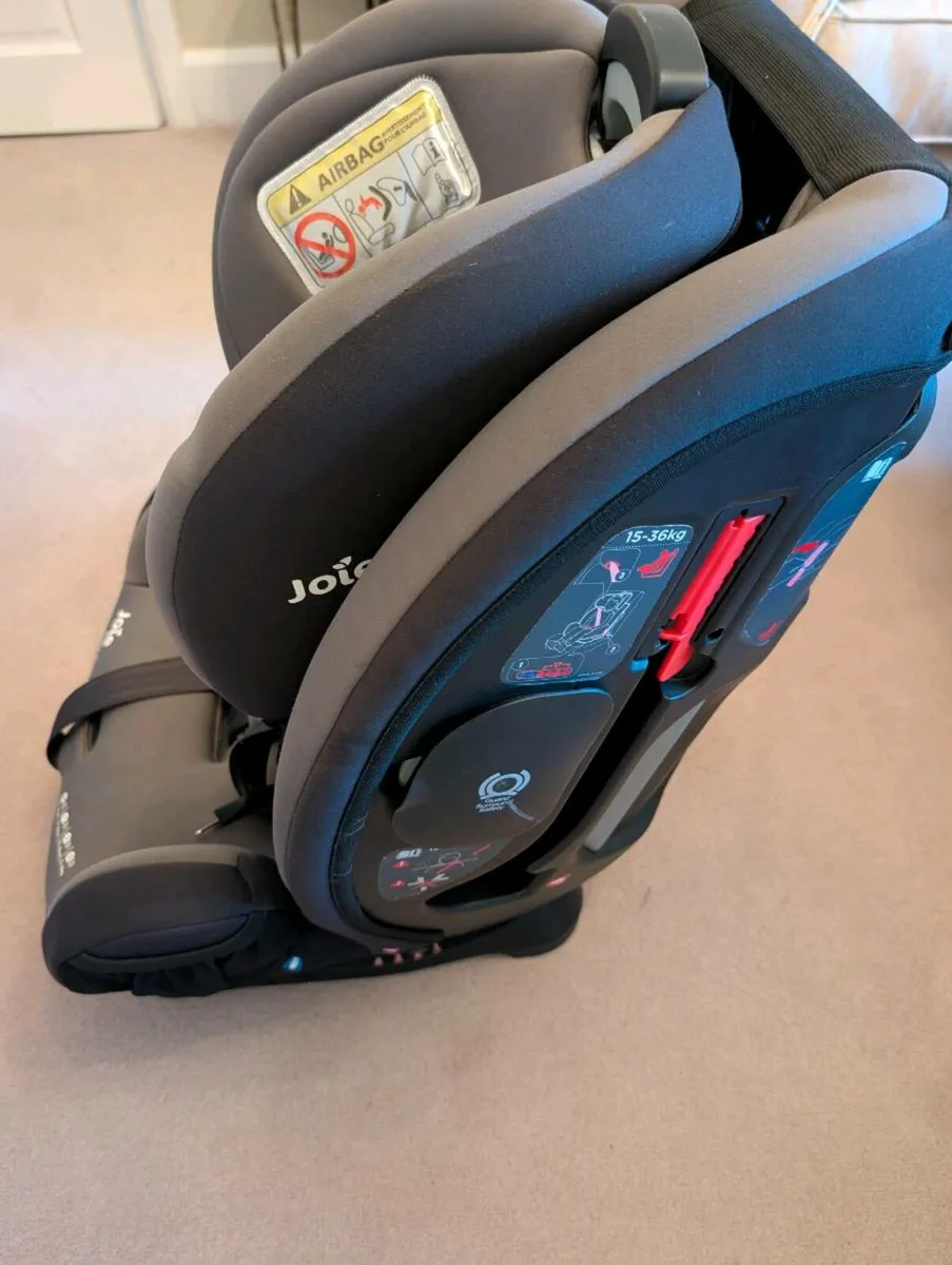 Joie Baby Car Seat - Image 4