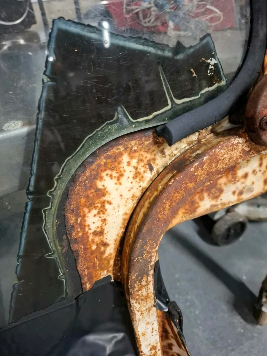 David Brown cab parts - Image 3