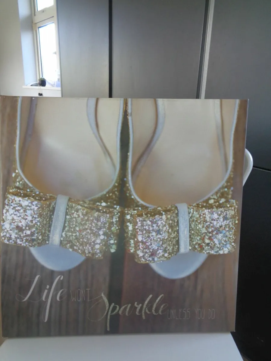 Canvas Picture for Sale - Image 1