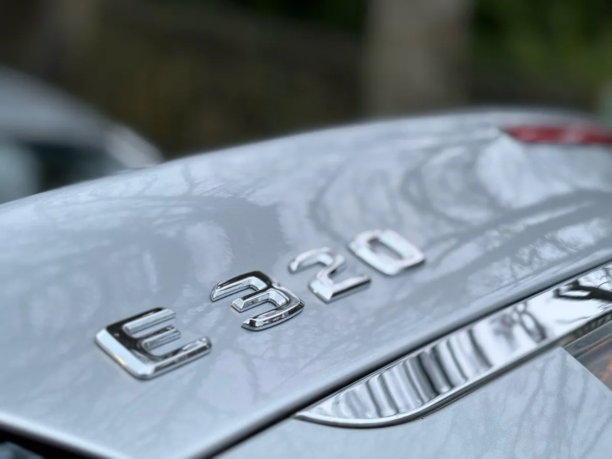 Mercedes Benz E320 CDI SPORT AUTO - Image 4