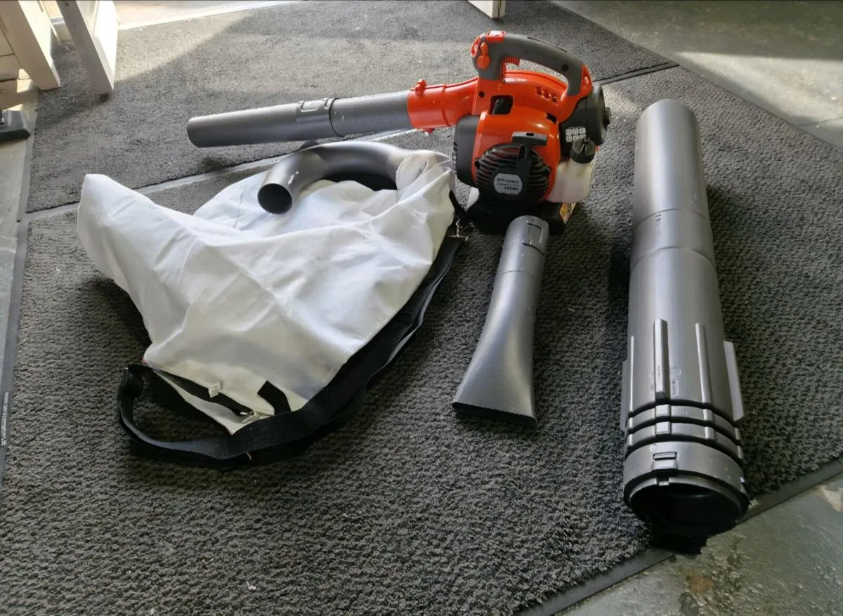 Husqvarna leaf blower & vacuum - Image 1