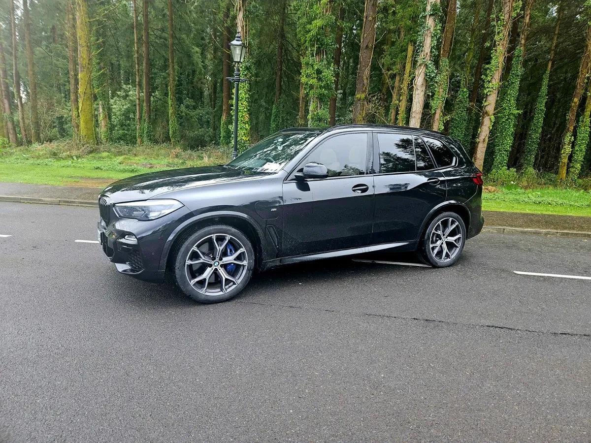 BMW X5 Petorl Hybrid M Sport - Image 1
