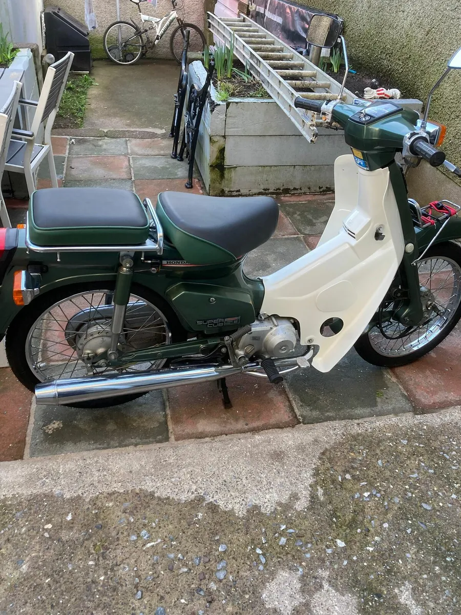 VINTAGE 1981 CLUB 50 - Image 1