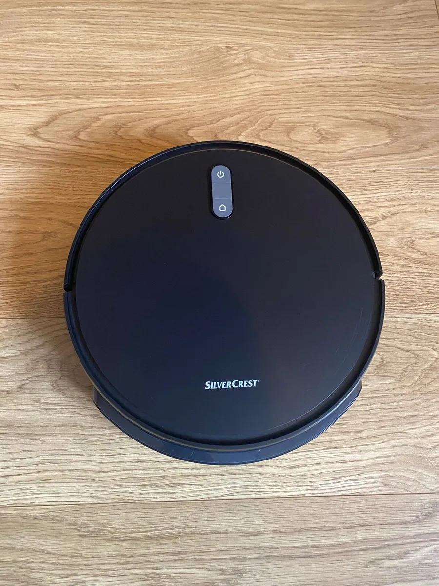 Silvercrest Robot vacuum cleaner w/ mop function - Image 1