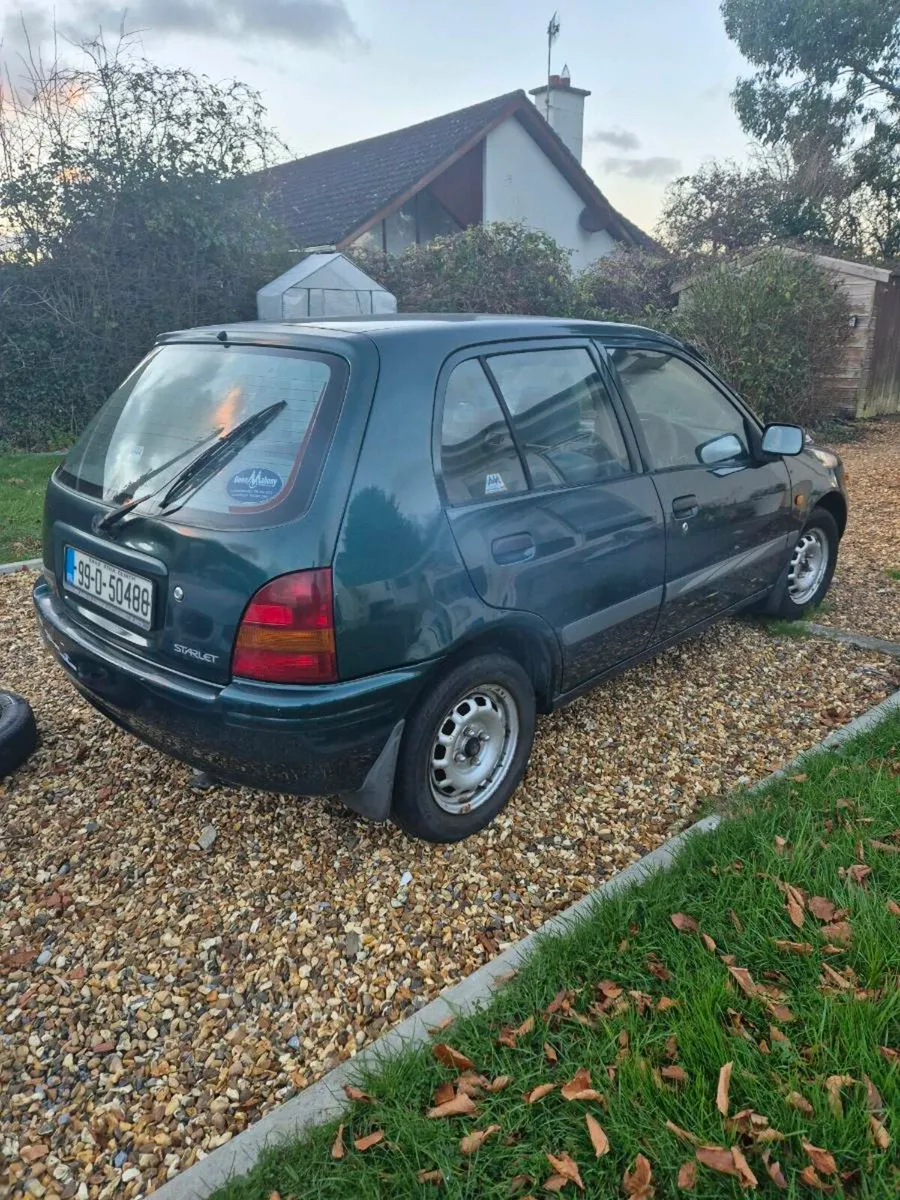 Toyota starlet - Image 3