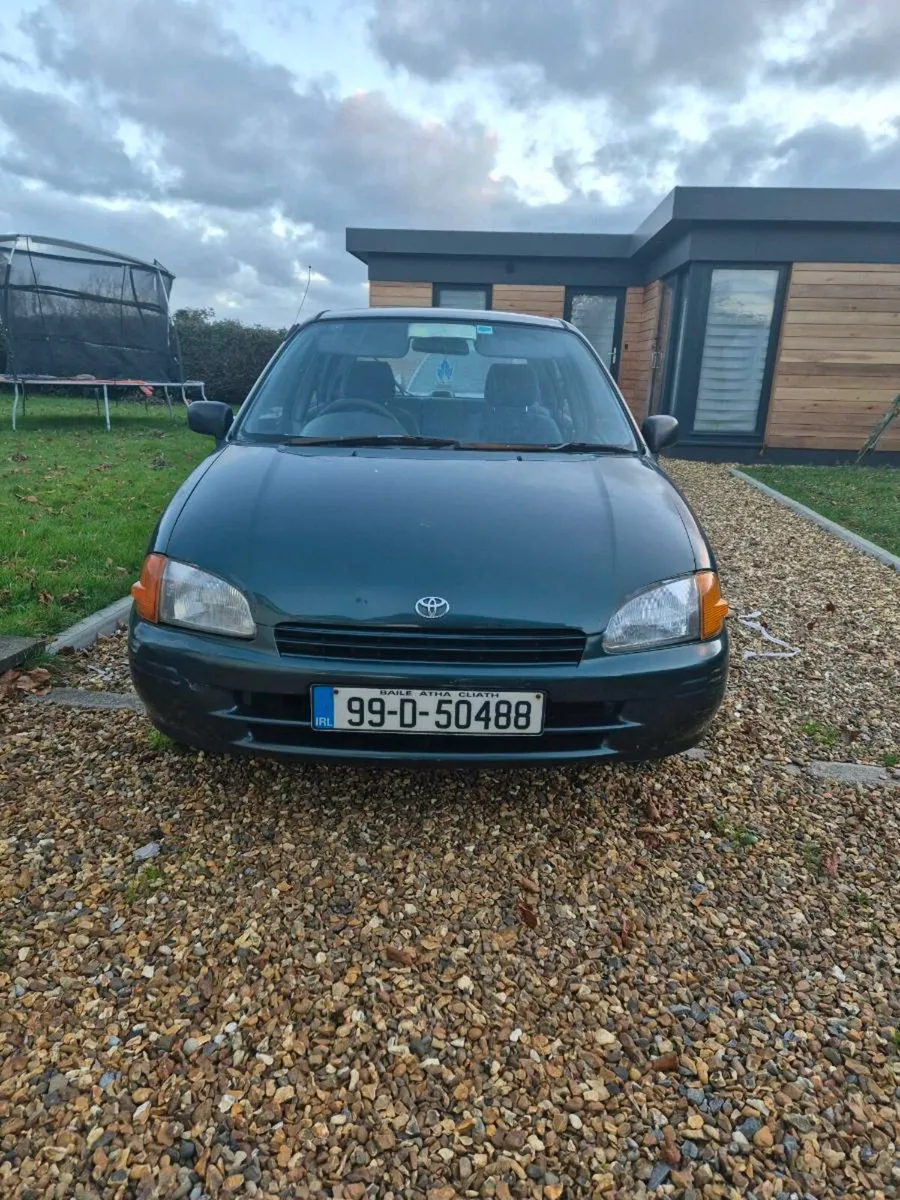 Toyota starlet - Image 4