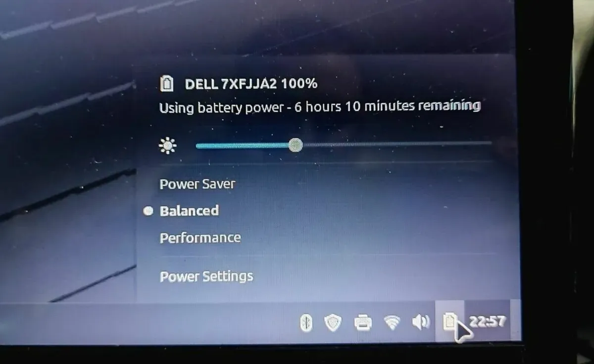 DELL Inspiron N5110 15.6" i3 Linux Mint Laptop - Image 3