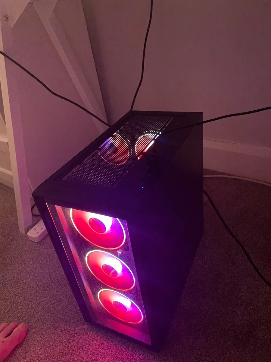 Pre - built Gaming PC - Image 3