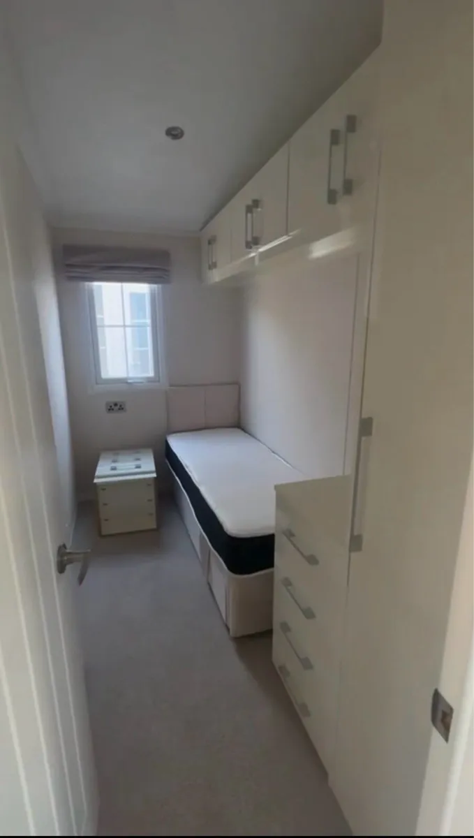 2025 European Lodge Mobile 3 Bedroom - Image 3