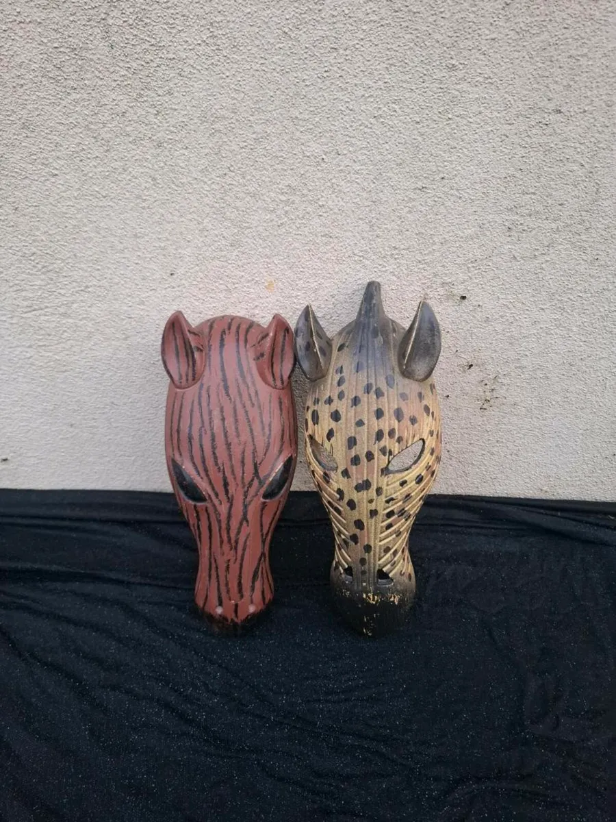 2 african decoratives mask postage possible - Image 1