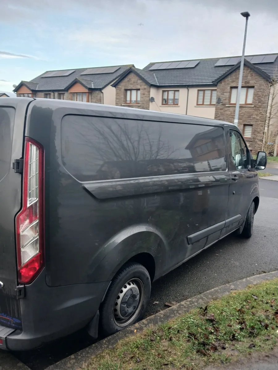 Ford Transit Custom 2018 - Image 2