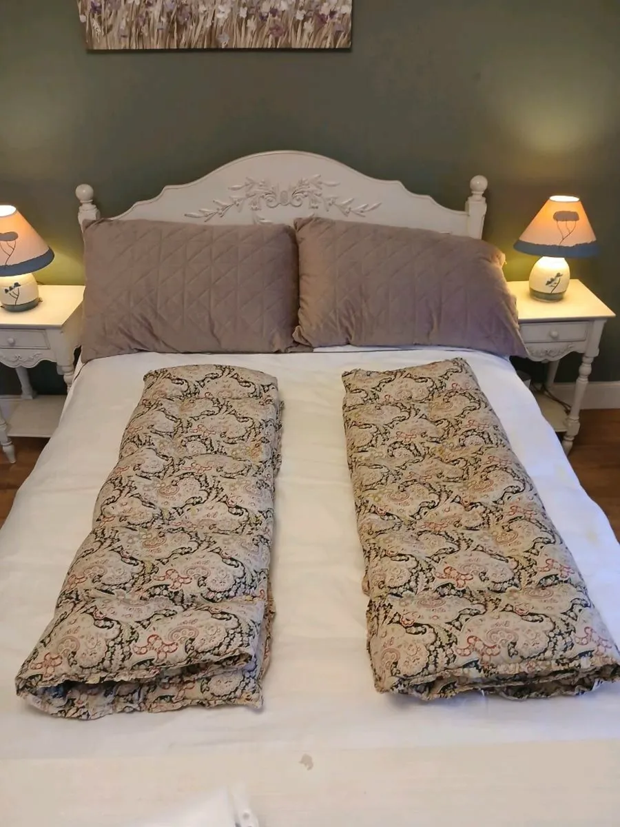 2 vintage eiderdowns - Image 1