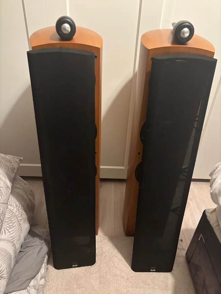 B&W 804S speakers and Amplifier with tuner - Image 3