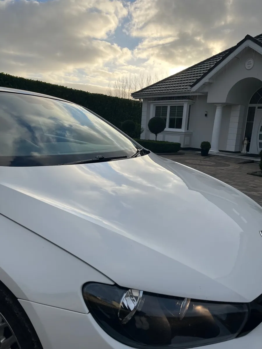 Volkswagen Scirocco 2011 - Image 2