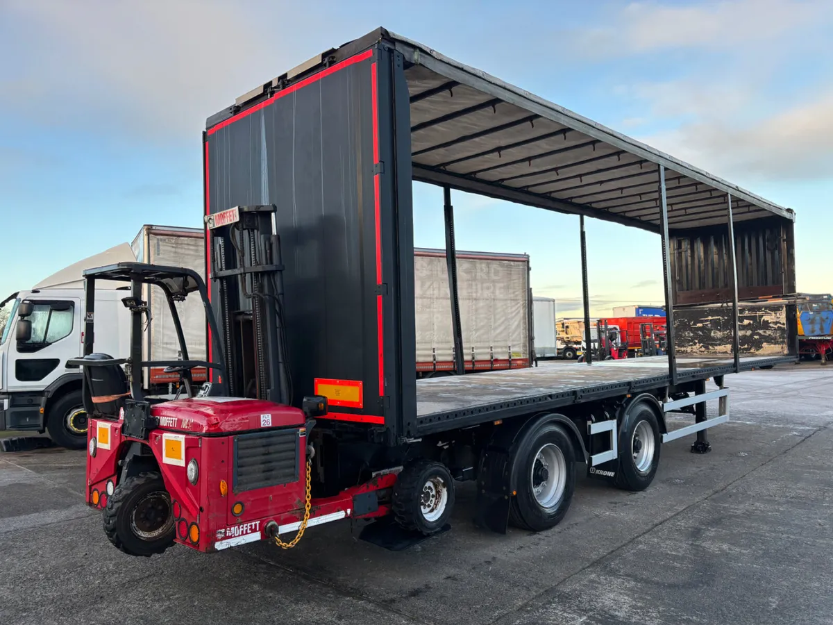 2016 Urban Curtainsider Moffet Mounty Rear steer - Image 1