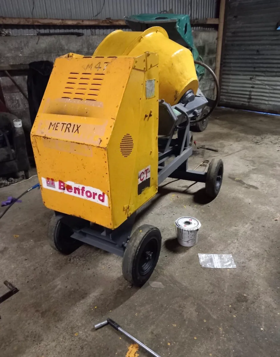 Diesel Cement Mixer - Image 1