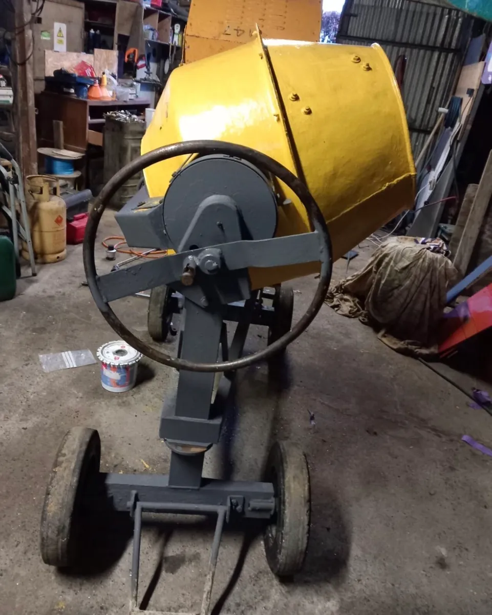 Diesel Cement Mixer - Image 2