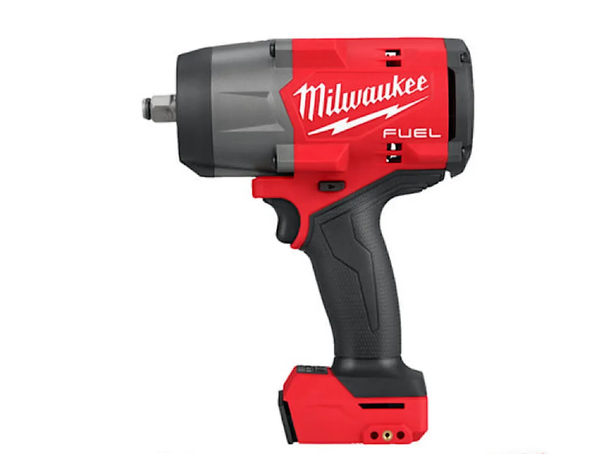 ONLY €335 Milwaukee 1/2inch Impact Gun - Image 1
