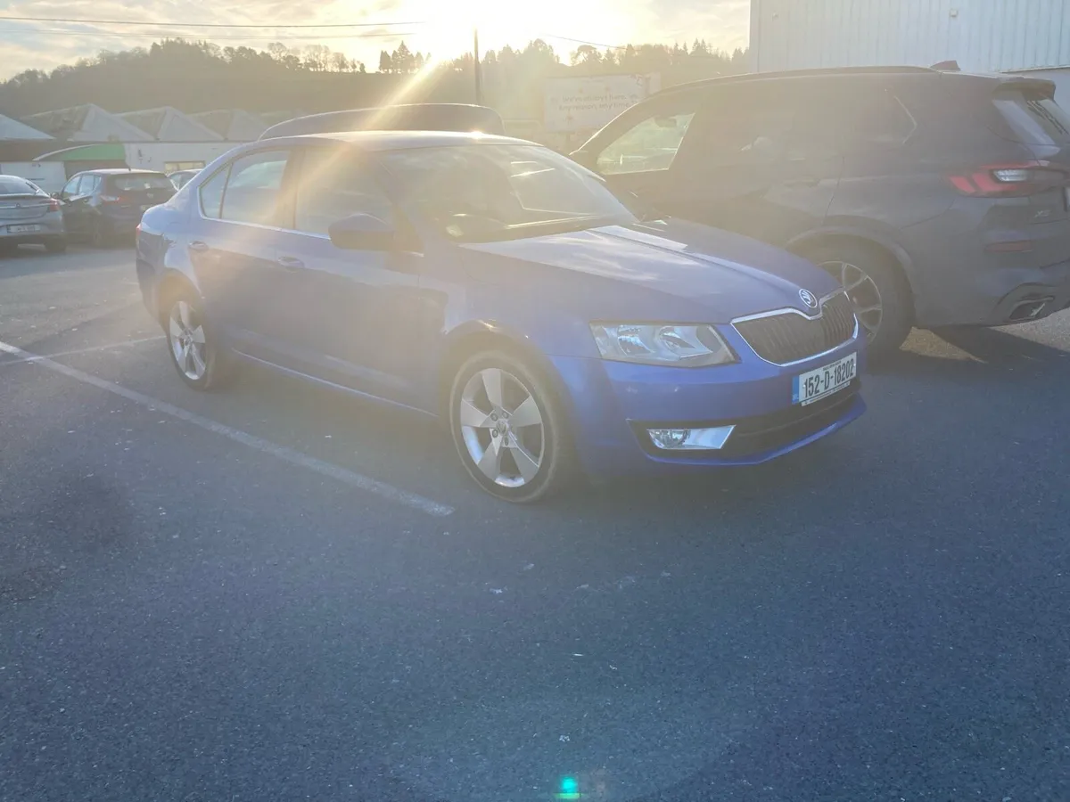 2015 Skoda Octavia 1.6 Diesel - Image 2