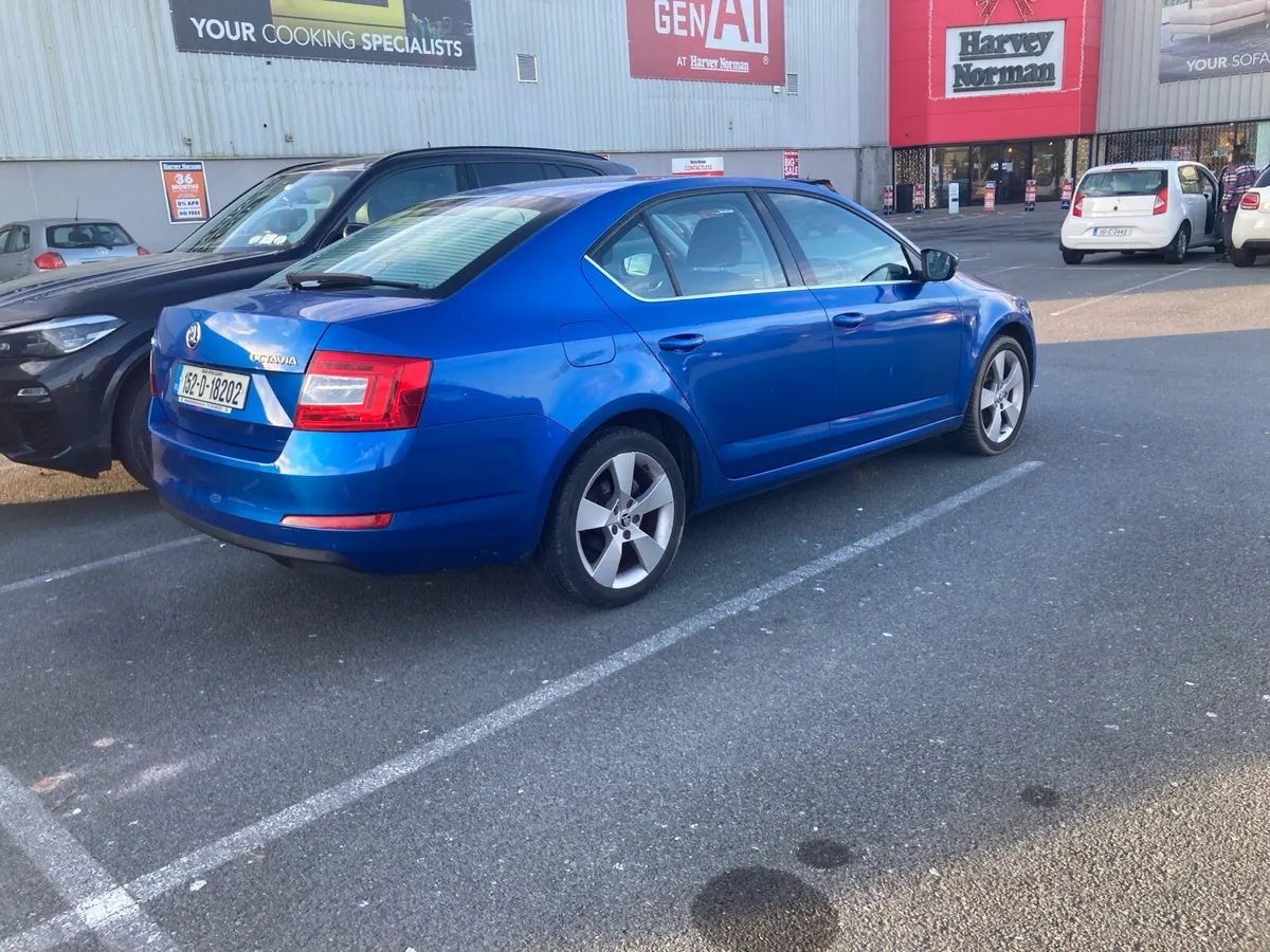 2015 Skoda Octavia 1.6 Diesel - Image 3