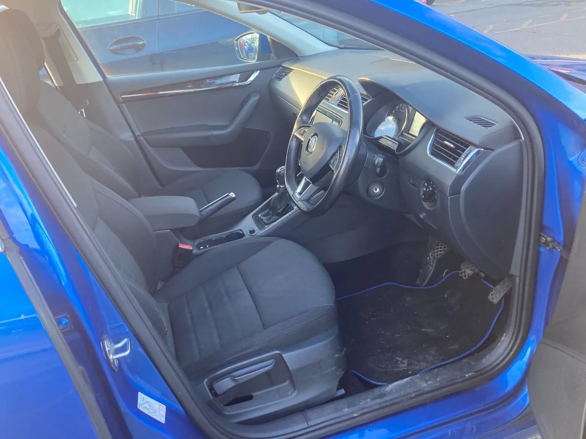 2015 Skoda Octavia 1.6 Diesel - Image 4