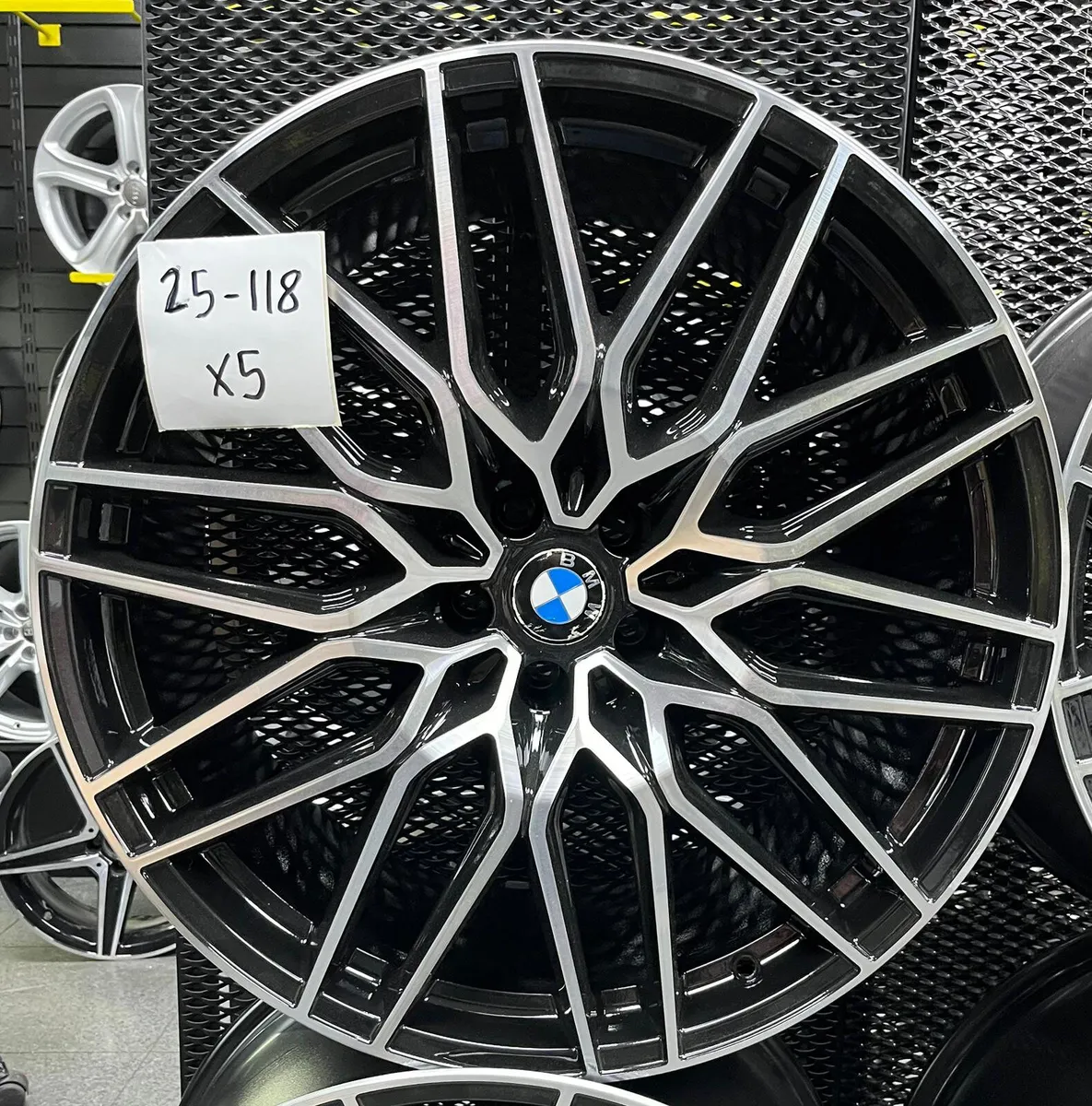 BMW x5 alloy wheels 22 inch - Image 2