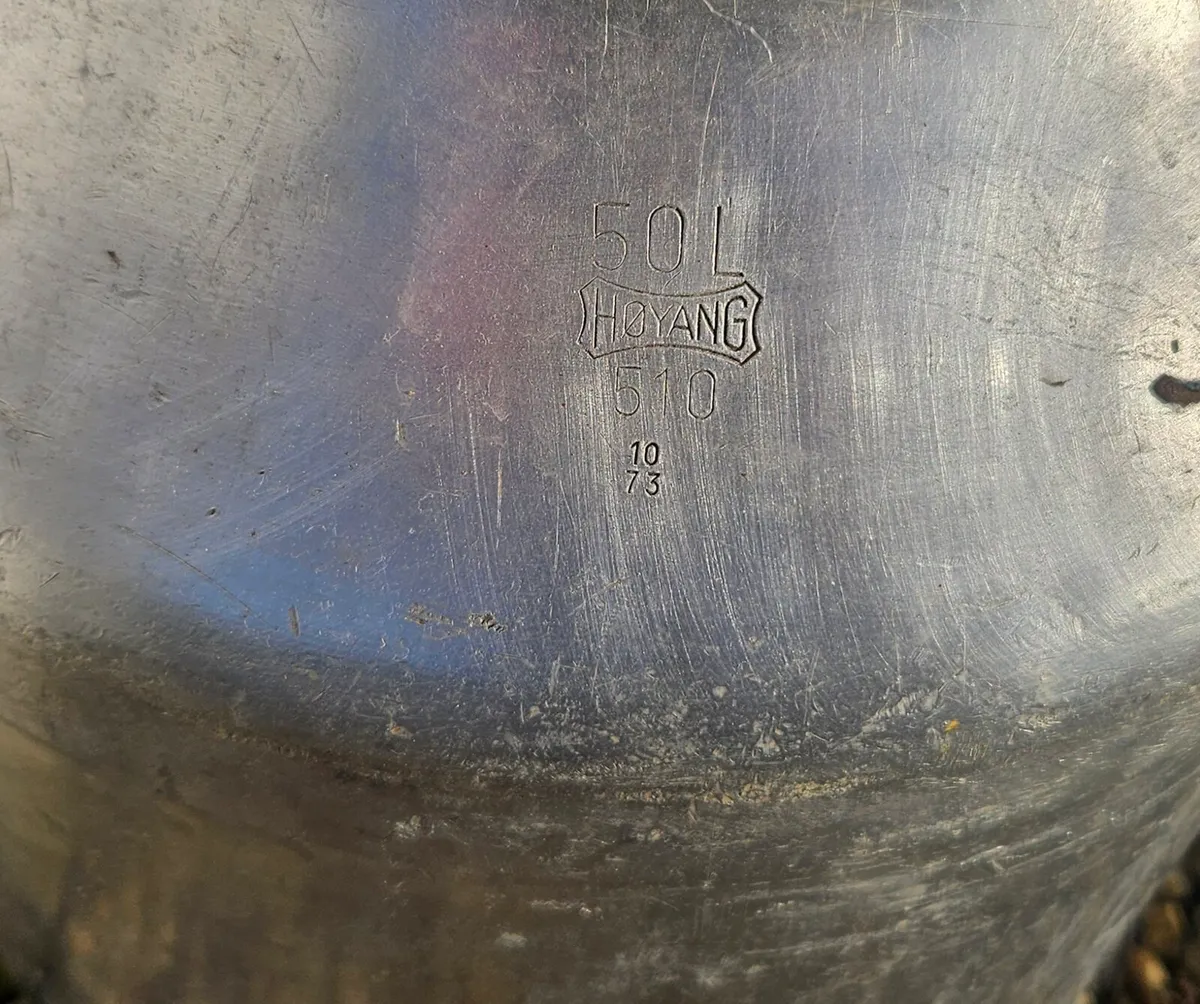 MILK CHURNS - Image 4