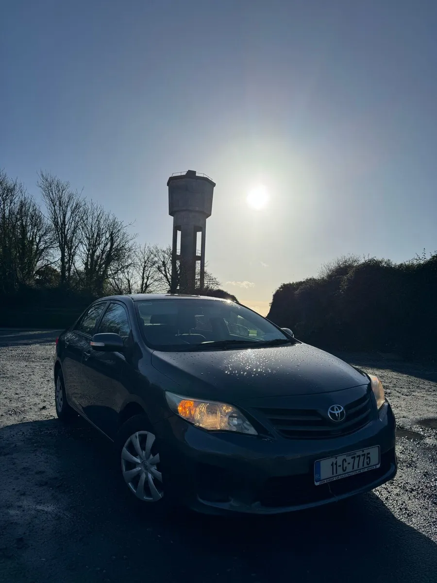 Toyota Corolla 2011 1.4 diesel - Image 1
