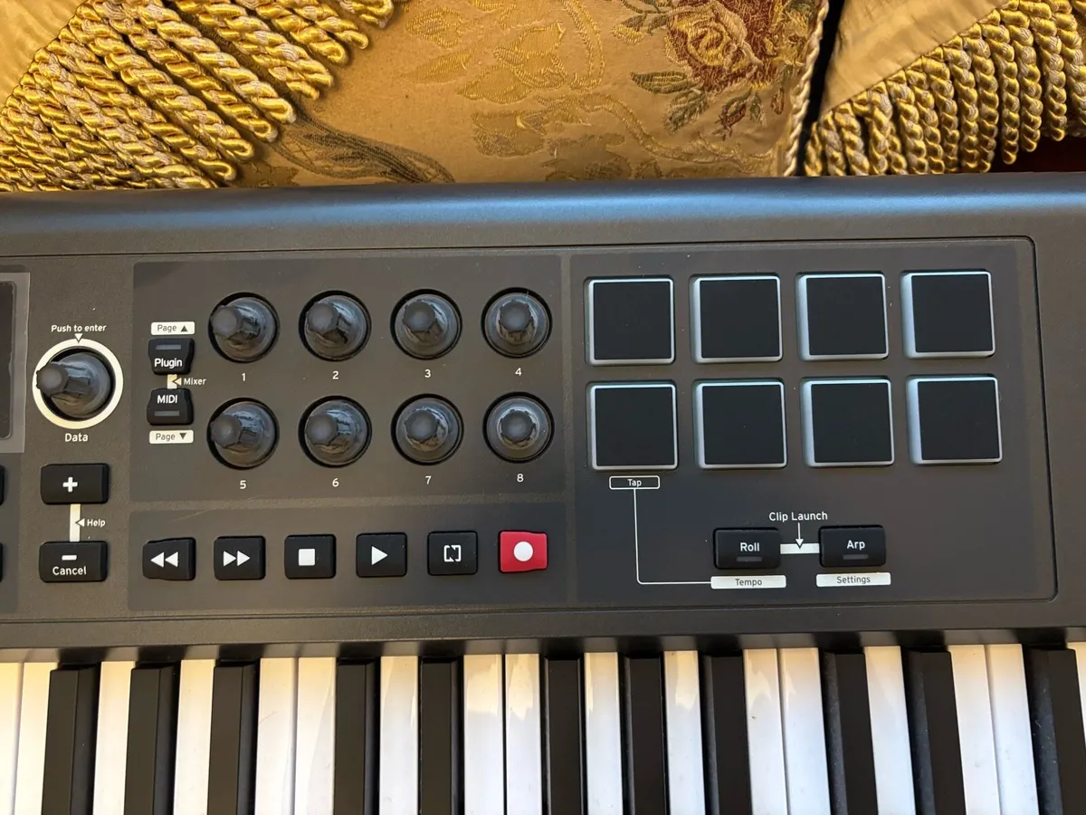 Novation Impulse 61 - Image 2