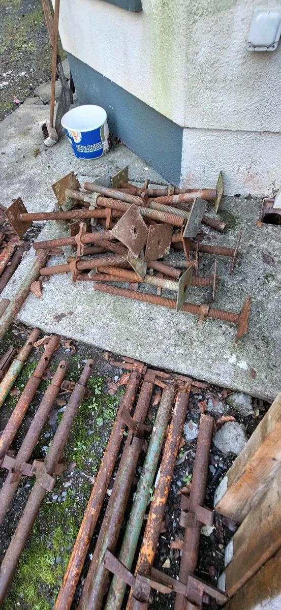 Scaffolding - Image 2