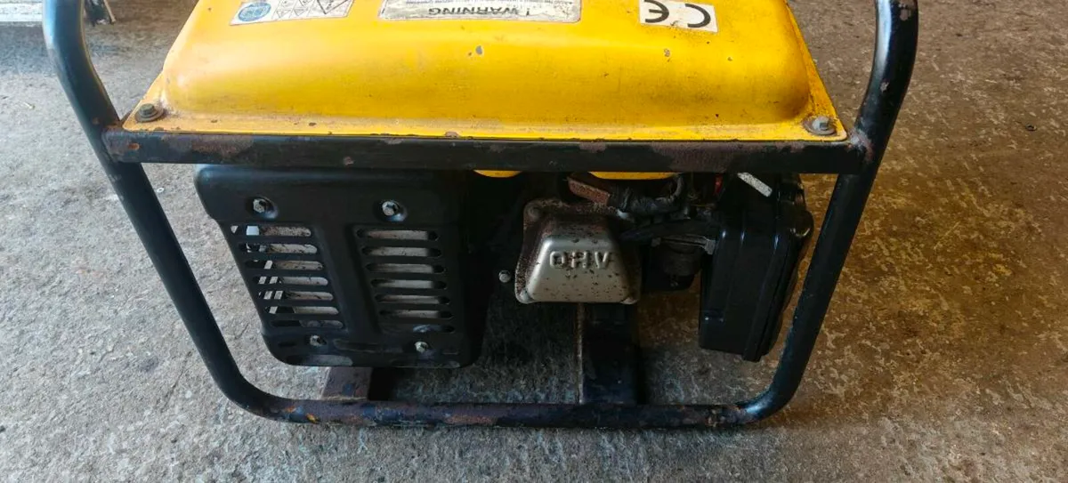 Generator 230v 2.2kva - Image 3