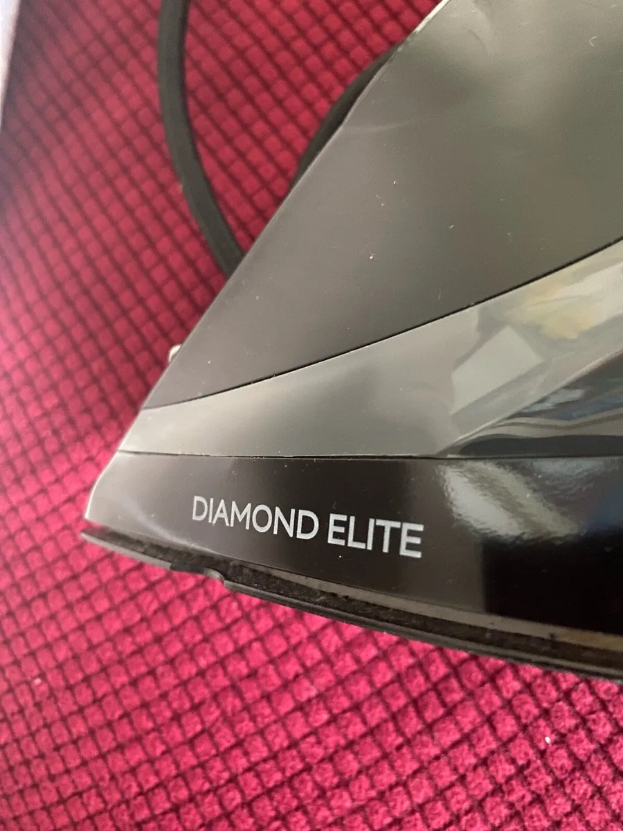 NEW-Russell Hobbs Diamond Elite Iron - Image 3