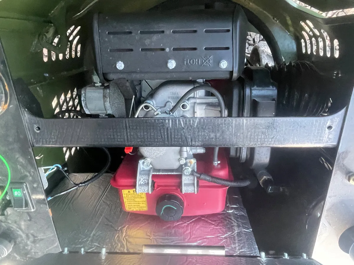 New/unused Colt 1.3 ton mini digger - Image 4