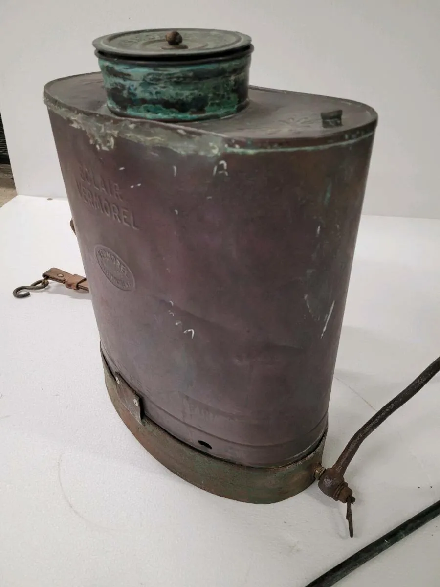 WW1 Copper knapsack sprayer - Image 2