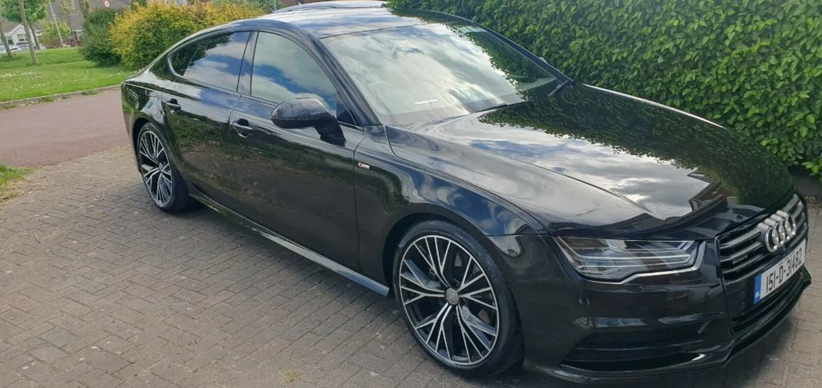 Audi A7 quattro  black edition  high spec - Image 2