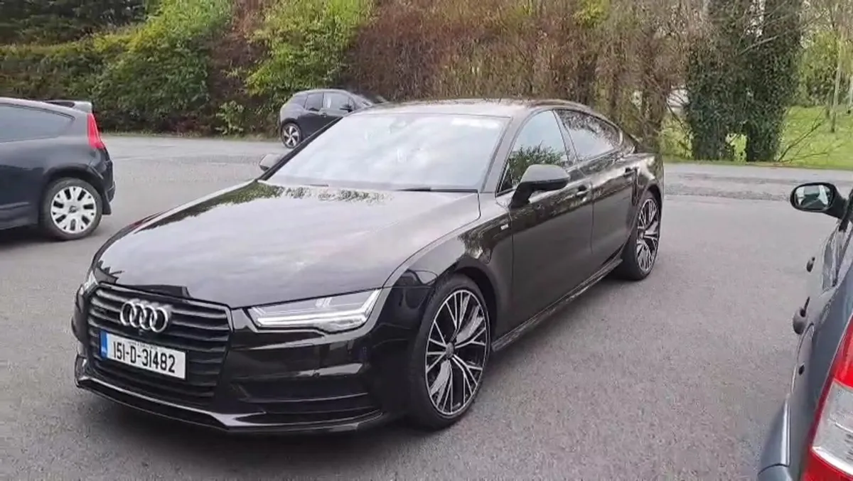 Audi A7 quattro  black edition  high spec - Image 4