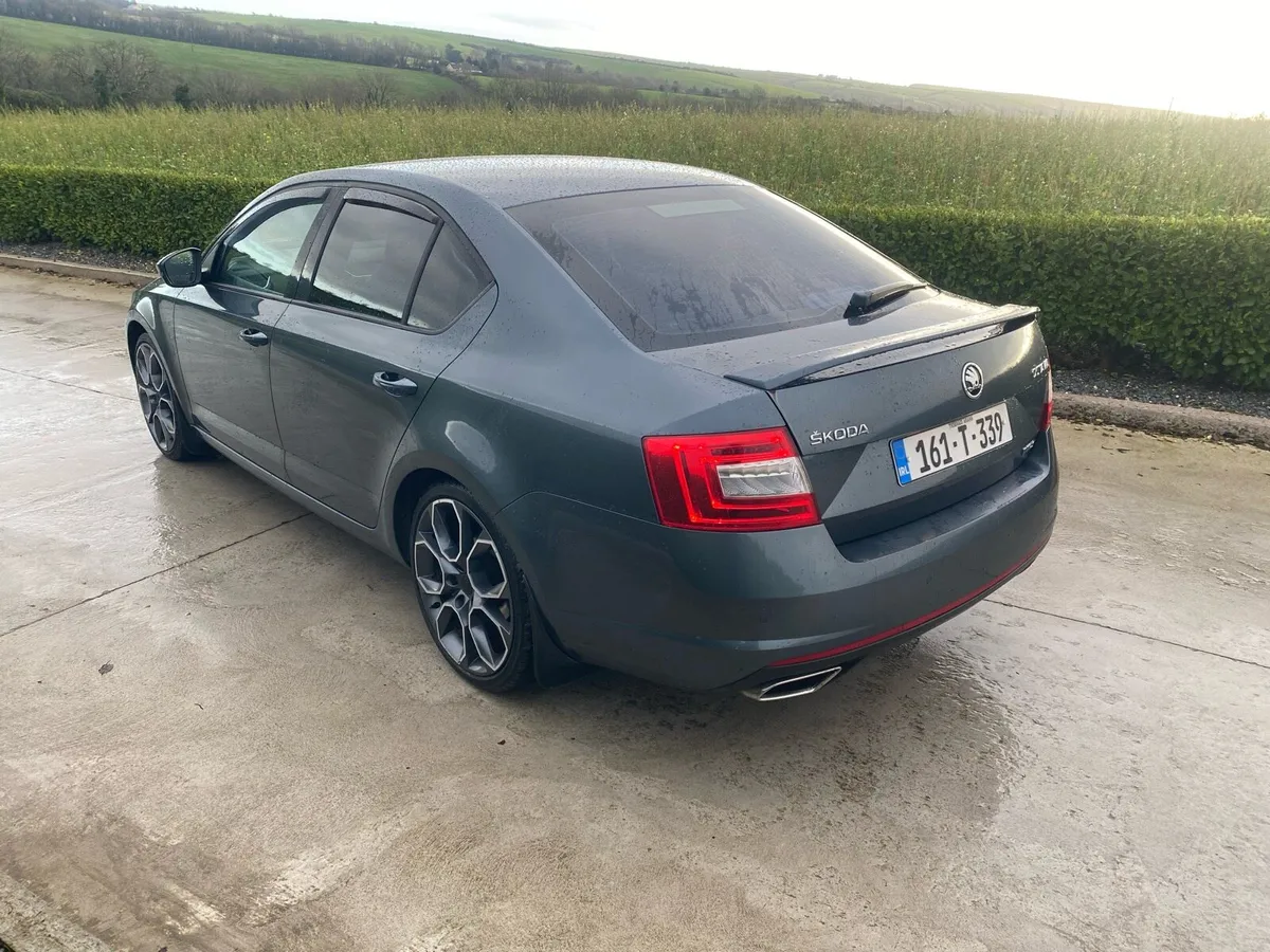Skoda Octavia VRS - Image 2