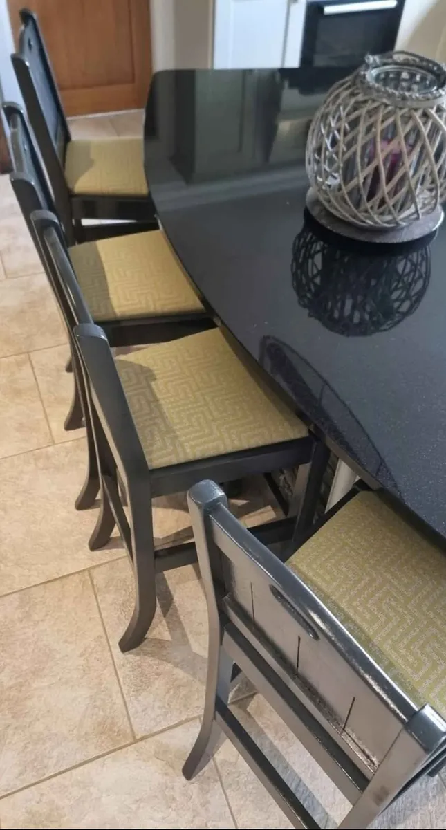 Beautiful Kitchen Chairs x 4...€395 - Image 3