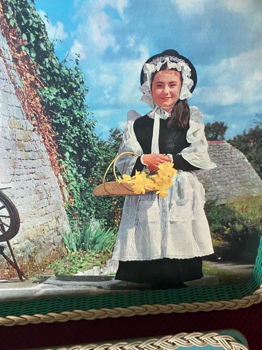 Vintage Handcrafted Tray Set - Image 2