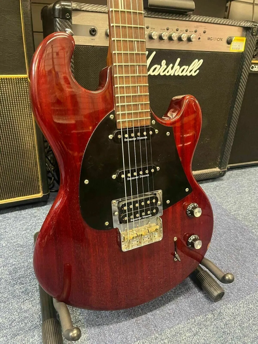 Shergold Masquerader Sm02 - Image 1