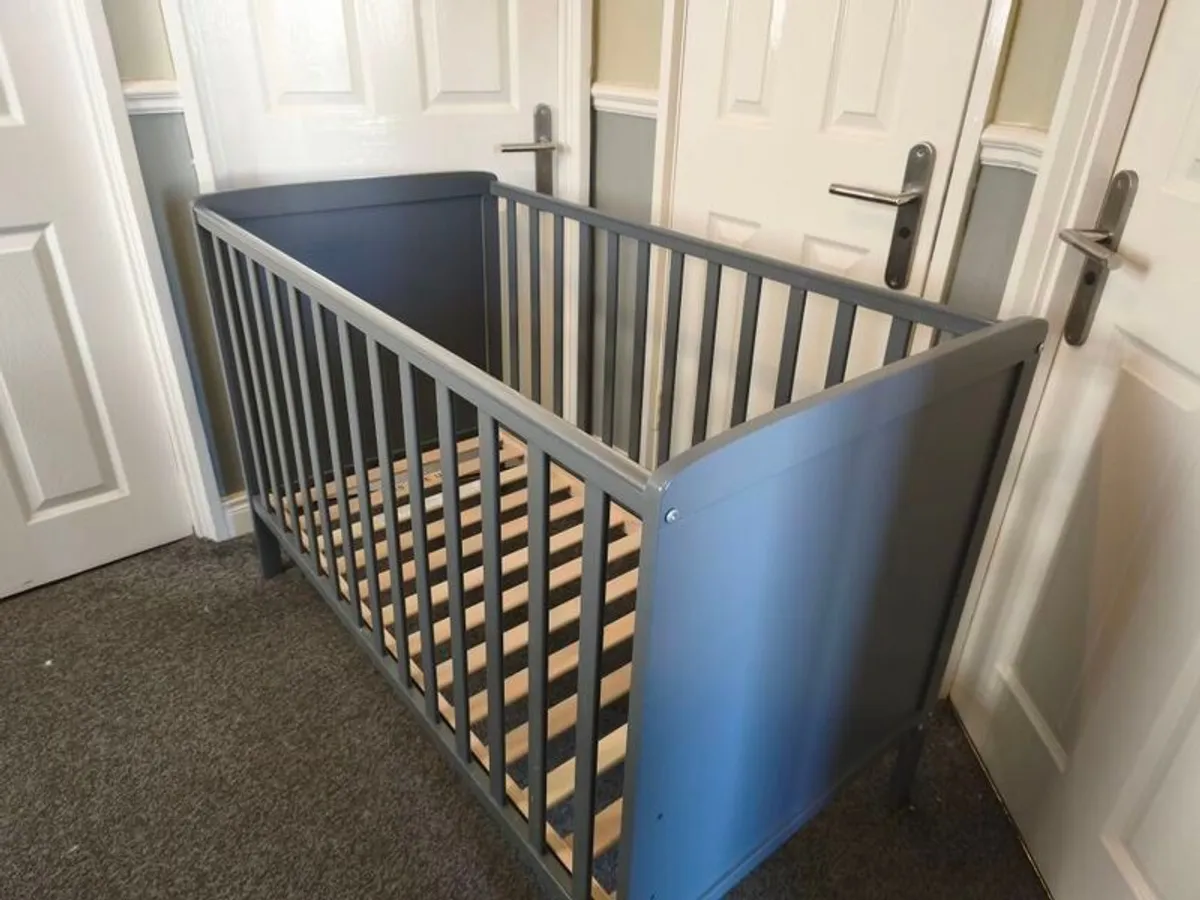 Baby Cot - Image 2