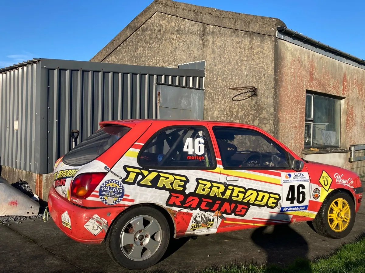 Ford Fiesta Zetec 1.25 - Image 2