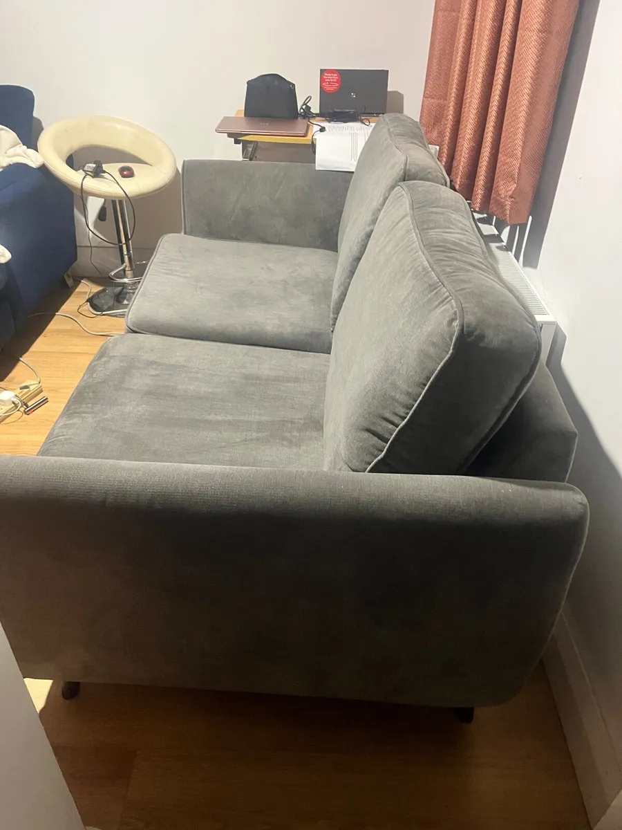 Sofa excellent condition - Image 2