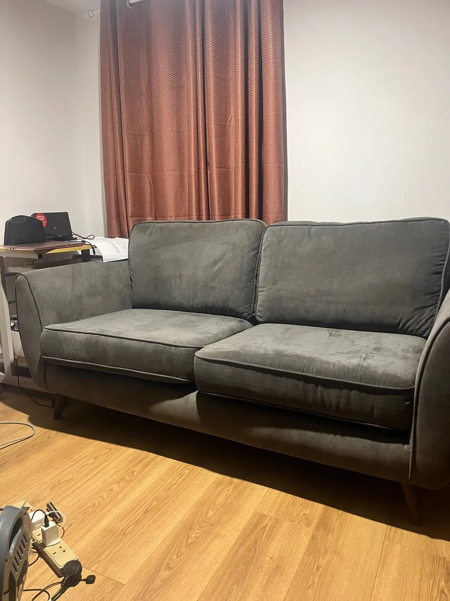 Sofa excellent condition - Image 4