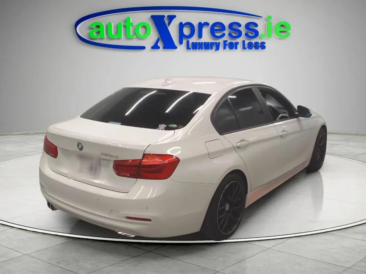 BMW 3-Series 320d Automatic - Image 3