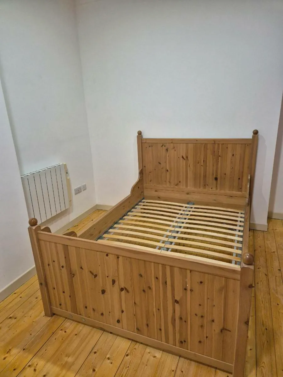 Double bed frame and mattress - Image 1
