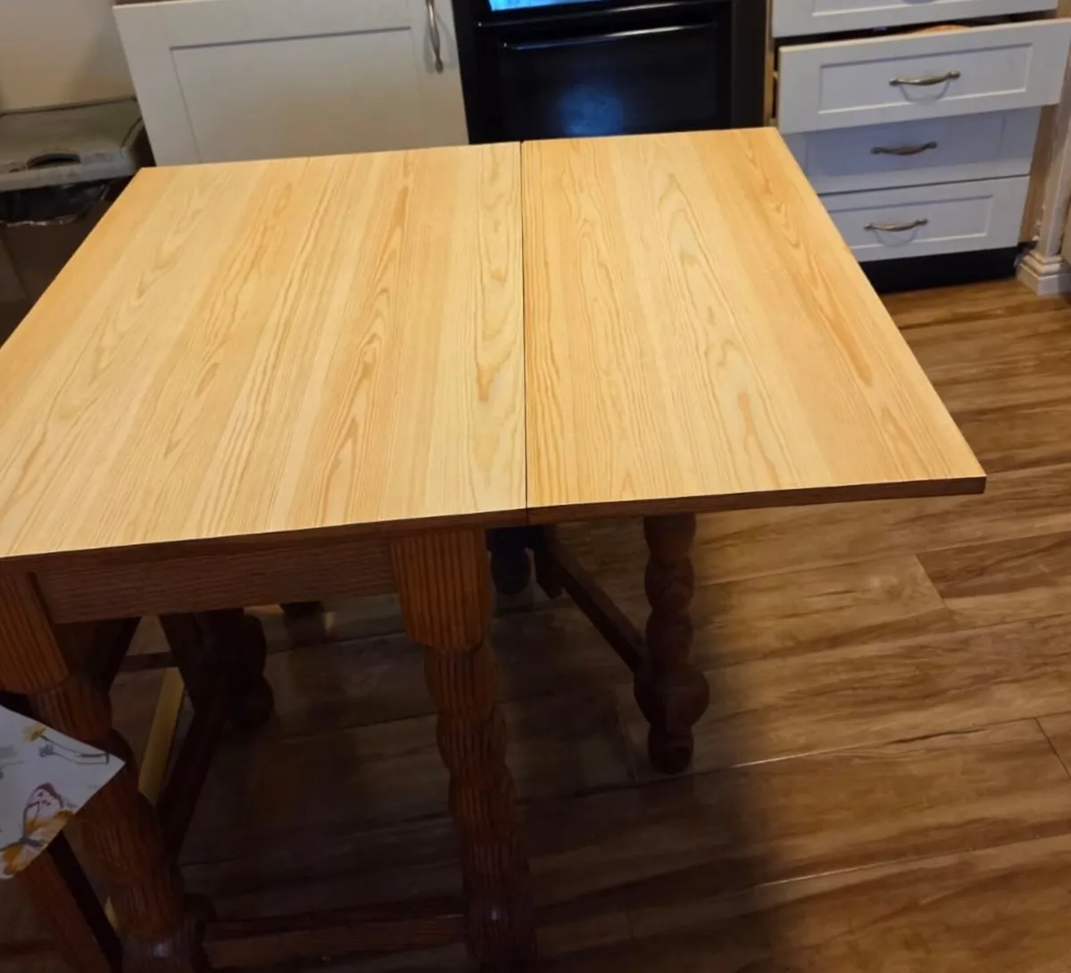 Kitchen Table - Image 2