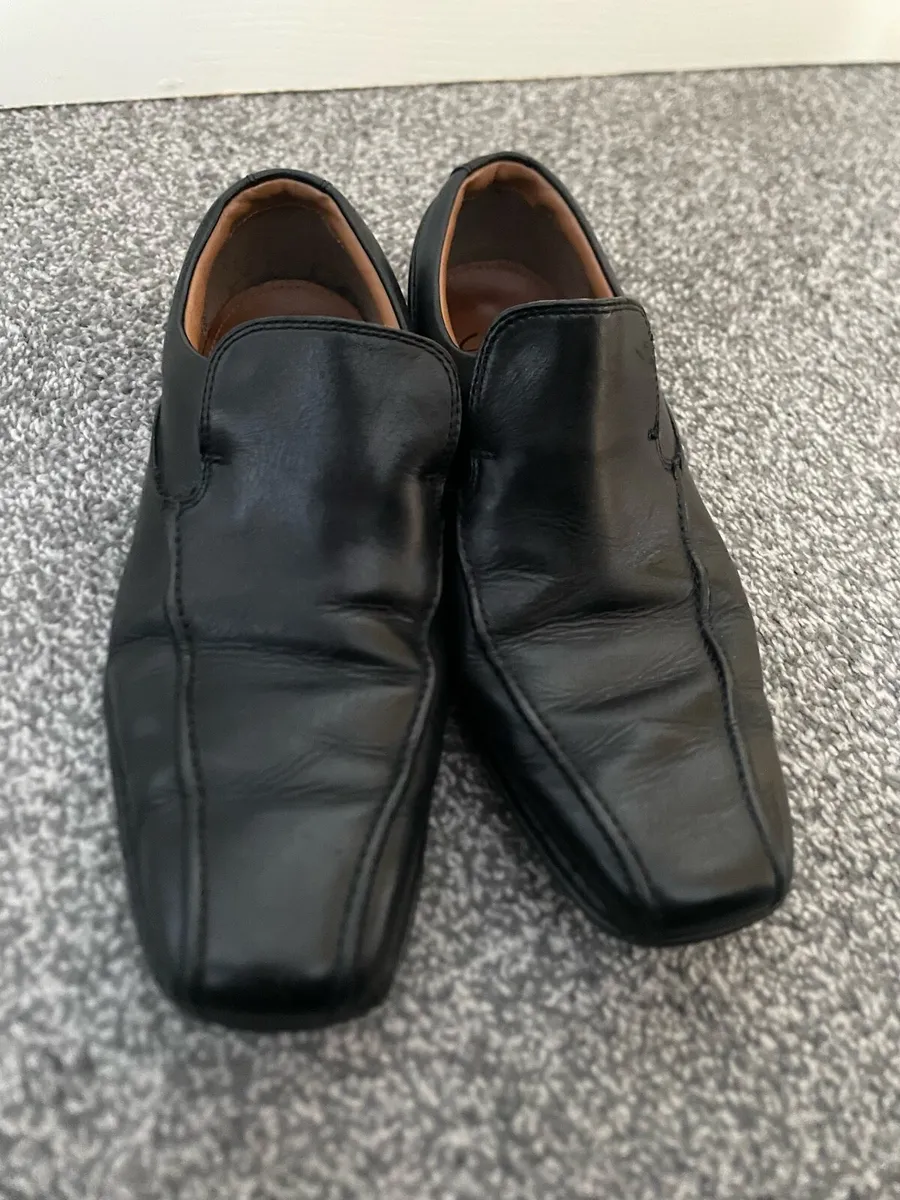 Clark’s Black Leather Slip on Shoes - Image 3