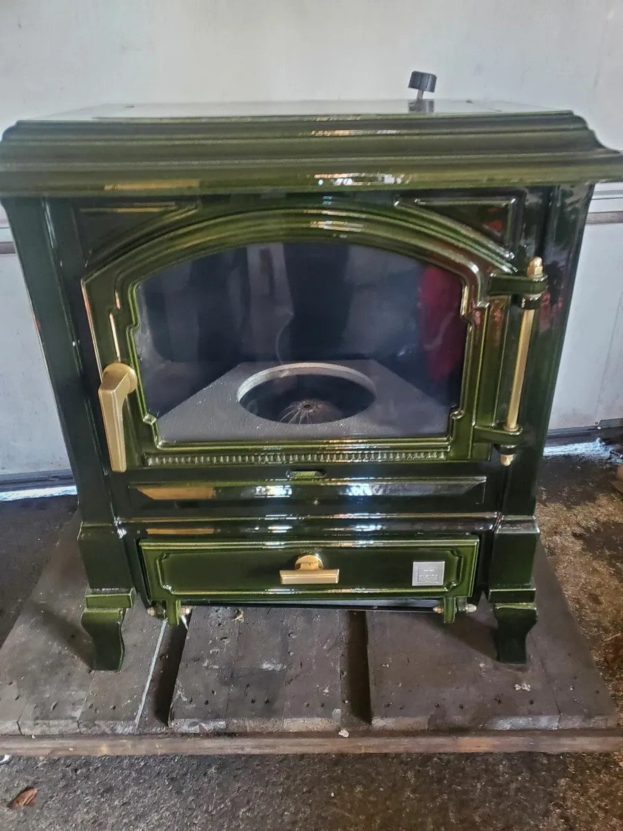 Nestor Martin 9kw oil stove fully refurbished - Image 2