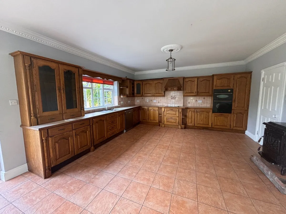 Kitchen - Solid Oak - Image 1